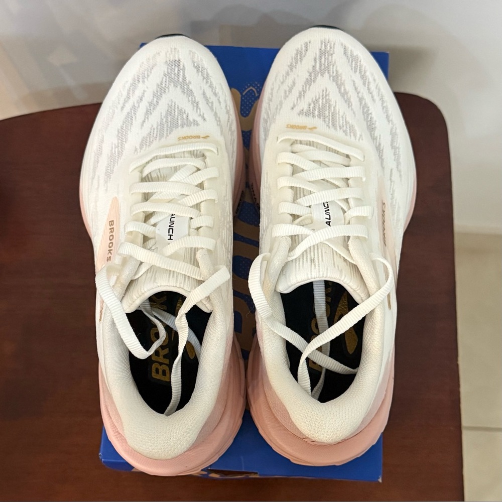 Brooks Women's Launch 11 White and Pink Running Athletic Shoes - Picture 8 of 10